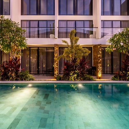 The R Apartments Pererenan Canggu  Exterior photo