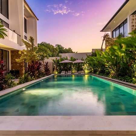 The R Apartments Pererenan Canggu  Exterior photo