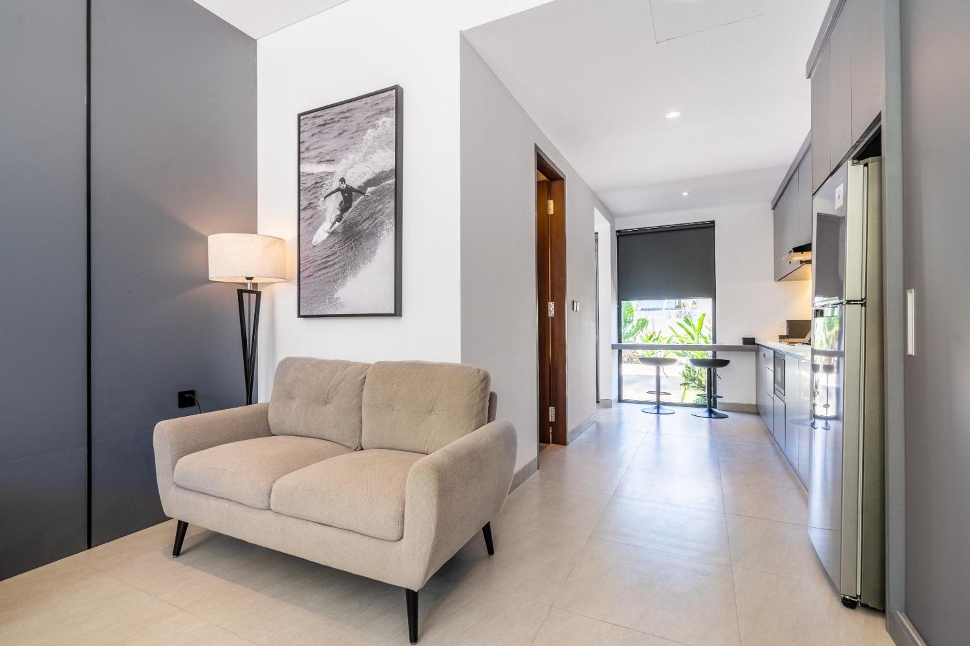 The R Apartments Pererenan Canggu  Exterior photo