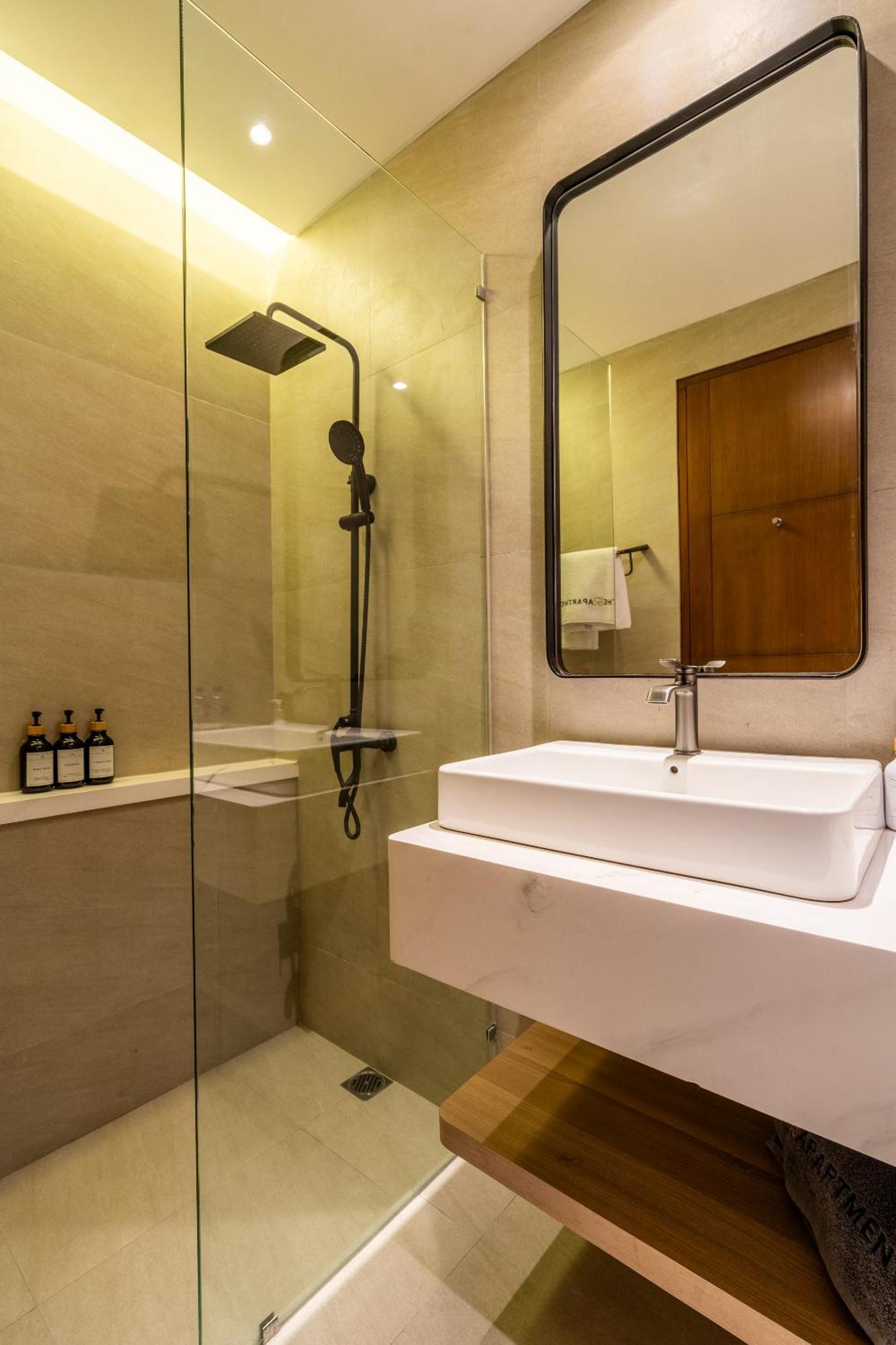 The R Apartments Pererenan Canggu  Exterior photo