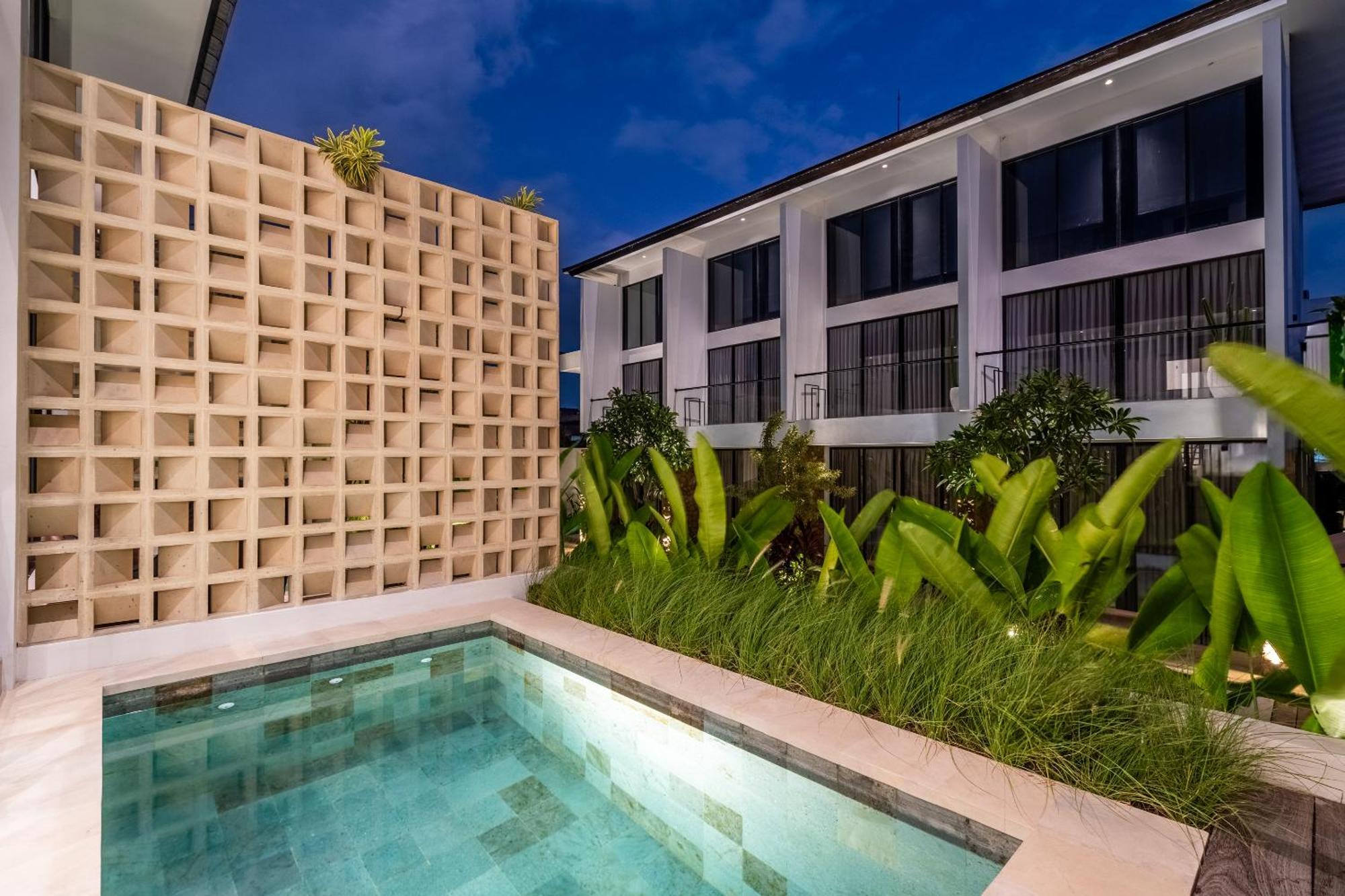 The R Apartments Pererenan Canggu  Exterior photo